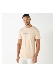 Iconic Slogan Print T-shirt with Short Sleeves and Crew Neck