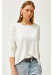 Olalook Women's White Crew Neck Bat Flowing Viscose Blouse BLZ-19002588