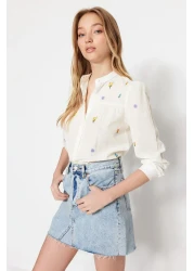 Trendyol Collection Beige Floral Embroidered Woven Shirt TWOSS23GO00152
