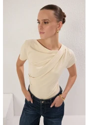 Trendyol Collection بلوزة محبوكة برباط حجري - جالسة على الجسم، TWOSS25BZ00278