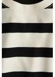 H&M تي شيرت مربع الشكل