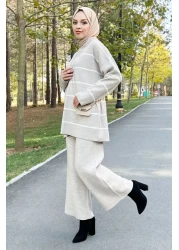 Tesettür Dünyası Beige Striped Knitwear Set - Tsd220905