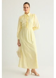 Trendyol Modest فستان منسوج بياقة قميص من قماش الجاكار باللون الأصفر الفاتح TCTSS25EB00009