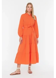 Trendyol Modest فستان منسوج بحزام برتقالي وأزرار وطية صدر السترة TCTSS21EL3343