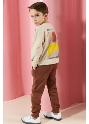 TRENDYOLKIDS بدلة محبوكة مطبوعة باللون البيج للأولاد - TKDAW25AU00144