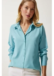 Happiness İstanbul Women's Turquoise Soft Textured Basic Shirt DD01297