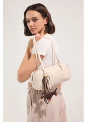 Trendyol Shoes حقيبة كتف نسائية صغيرة بولينج مع شخصيات كلب وبيسبول بيج تفاصيل ساحرة TAKSS25OC00021