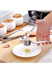 Stainless Ginger and Garlic Crusher, Garlic Chopper, Ginger Mincer, Ginger Squeezer Masher - Rustproof