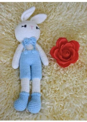 Exquisite Handcrafted Crochet Doll: Enchanting and Huggable Amigurumi Creation, Crafted with Care from 100% Cotton, Ideal for Children, A Thoughtful Gift and Captivating Nursery Accent