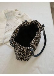 New Fashion Leopard Print Large Capacity Shoulder Under Arm Casual School Tote Bag Fashion Leopard Print Bag