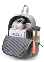 A Fashionable Classic And Durable Backpack For Students Traveling Daily