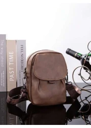 حقيبة هاتف جديدة للرجال، حقيبة رسول بسيطة من الجلد على الكتف على الطراز الكوري، حقيبة خصر صغيرة عصرية للخارج،