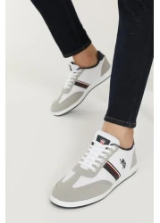 U.S. Polo Assn. حذاء رياضي رجالي أبيض من Kares 2fx