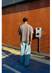 Flaw Wear تي شيرت مدخن مطرز ومغسول