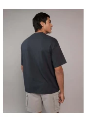 American Eagle تي شيرت AE كبير الحجم بياقة دائرية