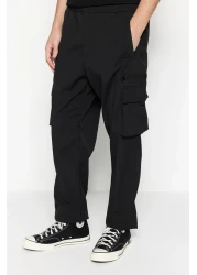 Trendyol Collection بنطال رياضي أسود من قماش المظلة الفني - TMNSS23PL00028