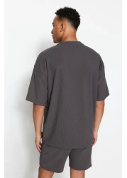  Collection Limited Edition Basic Smoked Oversize/Wide Cut Textured Anti-Crease Ottoman T-Shirt Tmnss23Ts00081