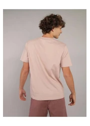 American Eagle تي شيرت بشعار AE