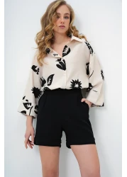 Trend Alaçatı Stili Women's Black-Beige Double Cuffed Leaf Patterned Woven Shirt Alc-X13785