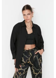  Collection قميص أسود بجيب واحد/قميص واسع من القطن المنسوج TWOAW20GO0115