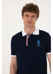 U.S. Polo Assn. تي شيرت رجالي ذو قصة عادية وياقة بولو باللون الأزرق الداكن 50299761-vr033