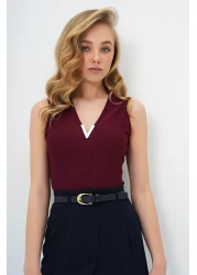 Trend Alaçatı Stili Women's Burgundy Deep V Neck Metal Accessory Sleeveless Ottoban Blouse Alc-X13784