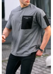 Madmext Basic Men's T-Shirt with Smoked Pocket Detail