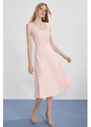  Collection Powder Pearl Detailed Waist Opening Woven Midi Evening Dress Night Graduation Dress Tprss25El00287