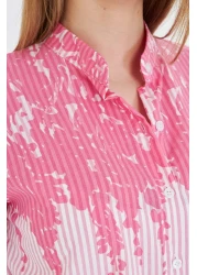 armonika قميص نسائي منقوش بياقة القاضي باللون الوردي ARM-25Y 001013