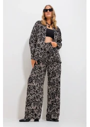 Trend Alaçatı Stili Women's Sand Beige Patterned Shirt and Trousers Bottom Top Woven Set Alc-X11749