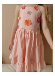 YİGİT BUTİK فستان بناتي بحزام مطرز بالزهور من Yigit Boutique