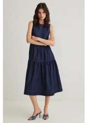  Collection فستان من الدنيم متوسط ​​الطول باللون الأزرق الداكن TWOSS25EL00007