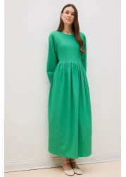 Defacto Crew Neck Long Sleeve Seersucker Textured Maxi Dress - Regular Fit E6597Ax25Sp