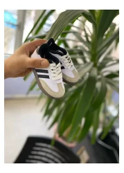 STARYOU STORE White-Black Striped Unisex Children's Sports Shoes - Flat Sole and Laces