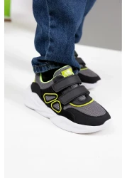 kids A more Manj Air Mesh Detailed Ultra Light Sole Boys' Sports Shoes Black