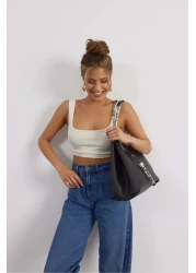 Capone Outfitters Merida Women's Shoulder Bag