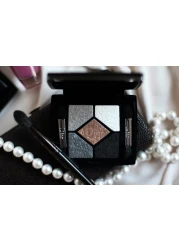 ديور ٥ ألوان سبّلنور – ظل 066 Smoky Sequins – درجات رمادي معدني وذهب برونزي (٣٫٤ غرام)