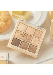 Dasique Eyeshadow Palette - 17 Butter Cream