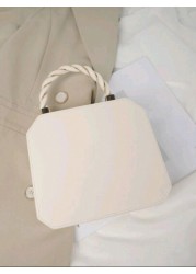 Waterproof Lightweight Business Casual Mini Letter Graphic Chain Box Bag For Teen Girls Women CollegeStudents Rookies White Collar Workers Perfect For Office College Work Business Commute