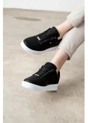 L.A Polo حذاء رياضي كاجوال باللونين الأبيض والأسود للرجال