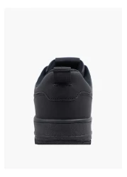 GAP حذاء رياضي رجالي من GAP بشعار منقوش مع رباط للإغلاق - BOSTON III