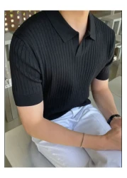 Tarz Cool تي شيرت تريكو بياقة بولو مضلع للرجال باللون الأسود غير اللامع