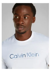 Calvin Klein T-Shirt
