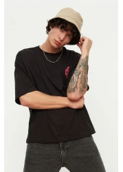  Collection تي شيرت قطني أسود كبير الحجم مطبوع هندسيًا - TMNSS21TS1062