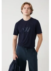 Avva تي شيرت رجالي باللون الأزرق الداكن برقبة دائرية وطبعة ناعمة الملمس A41y1037