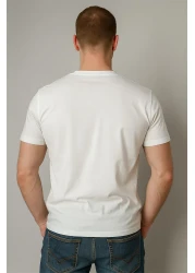 Tomy تيشيرت مطرز برقبة دائرية باللون الأبيض تومي