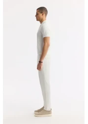 Avva تي شيرت رجالي منسوج بياقة بولو وقصة عادية من Ecru B005120