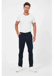 TheSeason بنطال تشينو مرن من القطن الجبردين باللون الأزرق الداكن للرجال