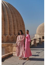  Modest فستان قميص منسوج بأزرار على شكل زهرة وردية للأم والابنة TCTSS24EB00029