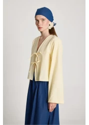 minaaise بلوزة بوبلين صفراء برباط أمامي للسيدات 29085